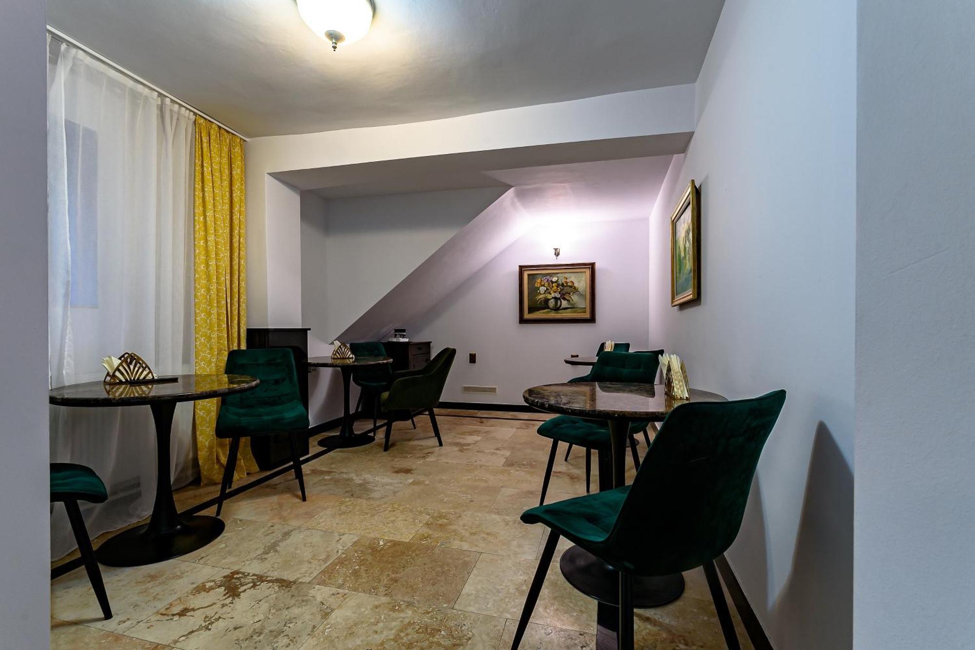 Vila Sarada Boutique Дева Экстерьер фото