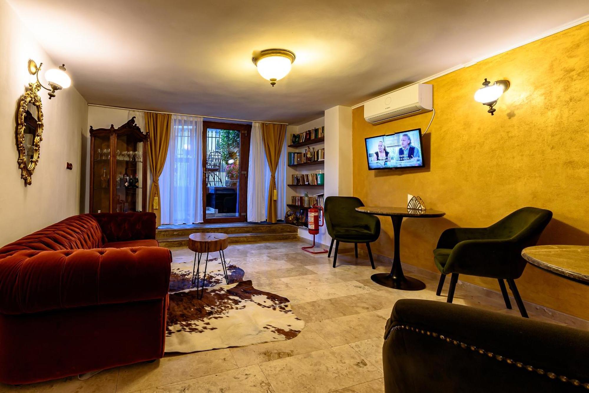 Vila Sarada Boutique Дева Экстерьер фото