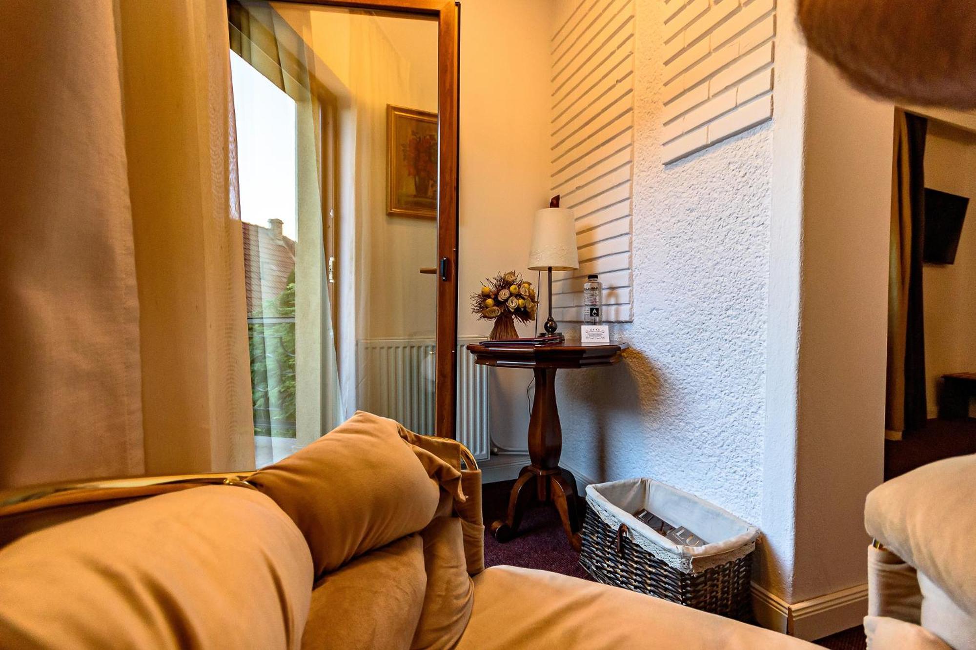 Vila Sarada Boutique Дева Экстерьер фото