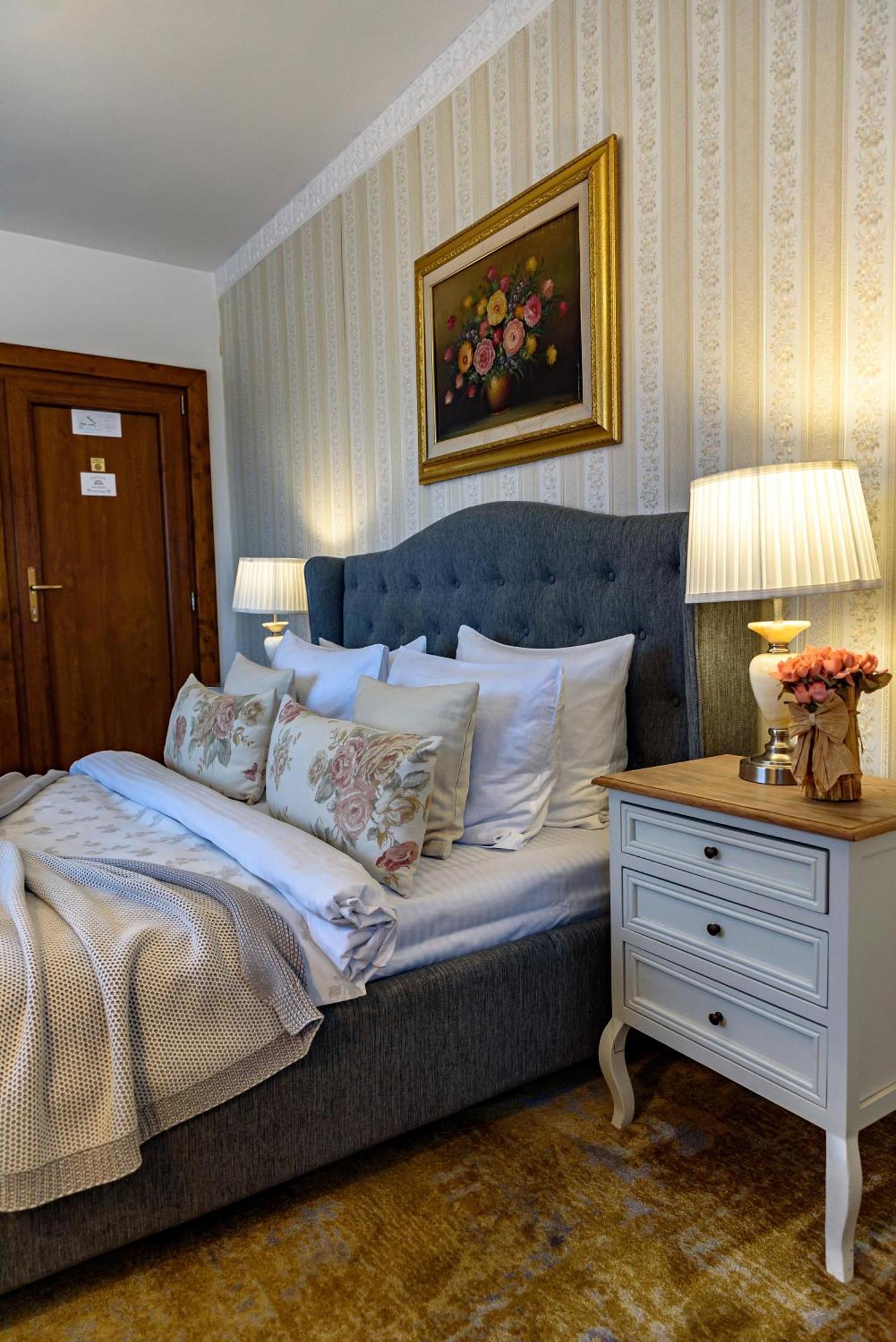 Vila Sarada Boutique Дева Экстерьер фото